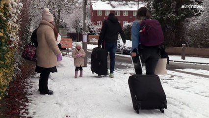 فيديو من الجوّ للعاصمة البريطانية لندن تحت الثلج