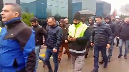 Erdoğan iki fabrikada grev 'erteledi': Milli güvenliği bozucu nitelikte