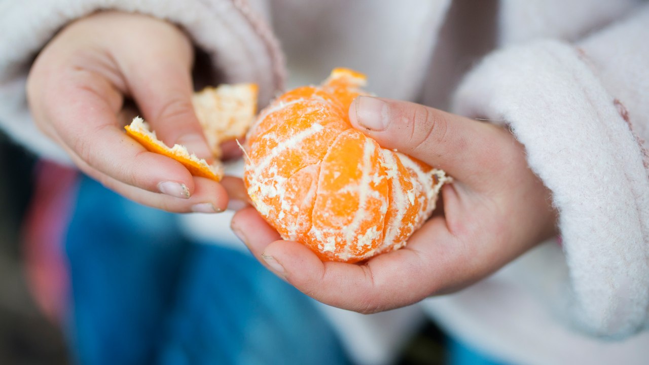 Mandarinen: Deshalb solltest du die weißen Fäden nicht entfernen!