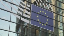 '카타르 EU 로비 스캔들' 파문...유럽의회도 압수수색 / YTN