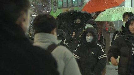 [날씨] 밤사이 기온 '뚝'...중부 내일까지 많은 눈, 빙판 유의 / YTN