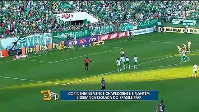 Corinthians vence Chapecoense e mantém liderança isolada do Brasileirão