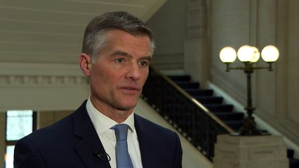 Harper: Tide is turning on rail workers' over pay dispute