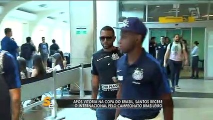 Após vitória na Copa do Brasil, Santos recebe o Internacional pelo Campeonato Brasileiro