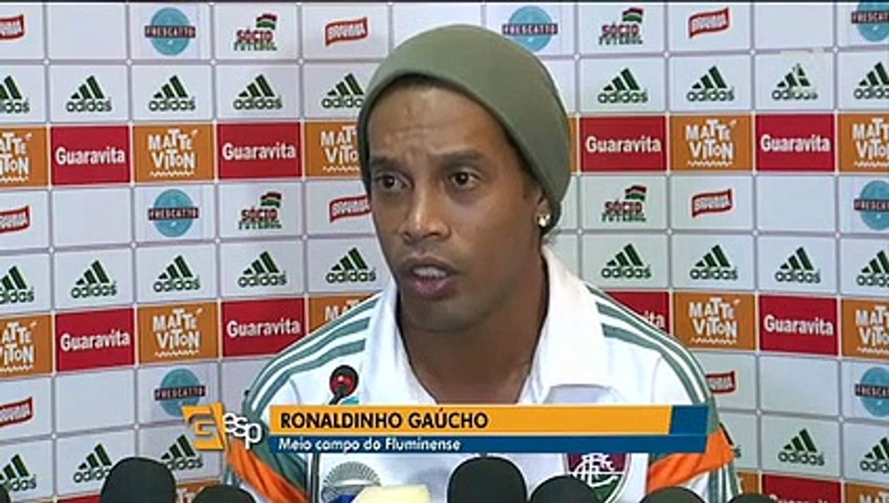 Ronaldinho será poupado em jogo contra o Corinthians nesta quarta-feira