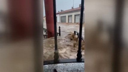 Download Video: La tormenta Efraín provoca inundaciones en Extremadura