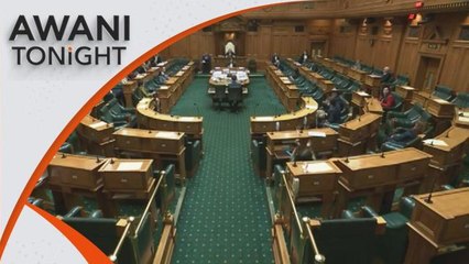 AWANI Tonight: New Zealand bans cigarettes for future generations