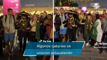 Mexicanos cantan 'La Guadalupana' y hacen procesión en calles de Qatar