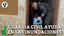 Así ayuda la Guardia Civil a vecinos de localidades de Badajoz tras las fuertes lluvias