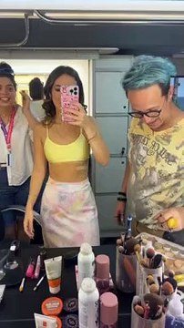 Tatuagens de Mel Maia na costela foram escondidas com maquiagem