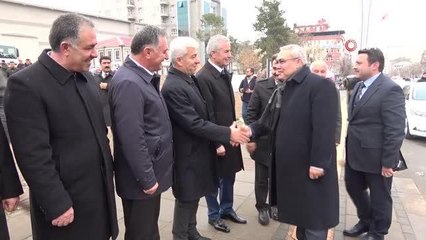 Muş İl Özel İdaresi parkı 13 yeni iş makinesi güçlendirildi