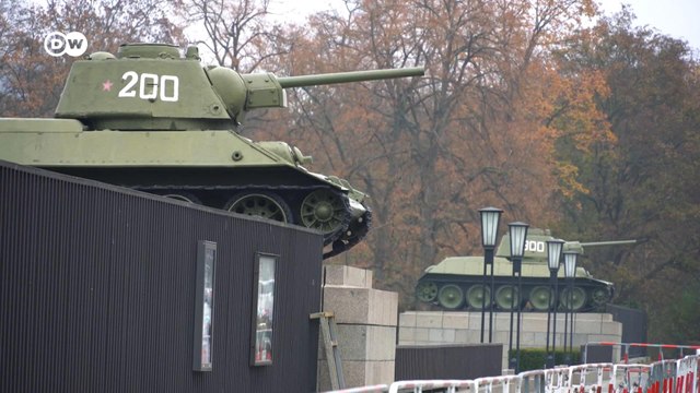 В ФРГ спорят о танках на советских мемориалах в Берлине
