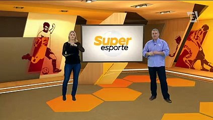 Corinthians sai atrás do Grêmio, busca empate, mas perde ‘gordura’ no topo