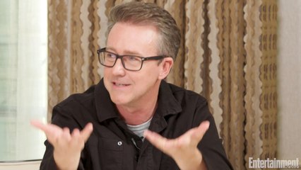 Edward Norton Breaks Down a Key Difference Between ‘Knives Out’ and ‘Glass Onion’