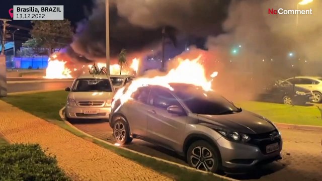 Watch: Supporters of outgoing Brazilian President Jair Bolsonaro clash with police