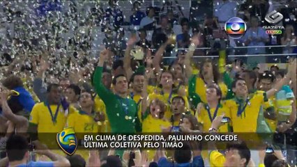 Em despedida, Paulinho garante que volta ao Corinthians