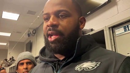 Télécharger la video: Fletcher Cox after Eagles beat Giants, 48-22