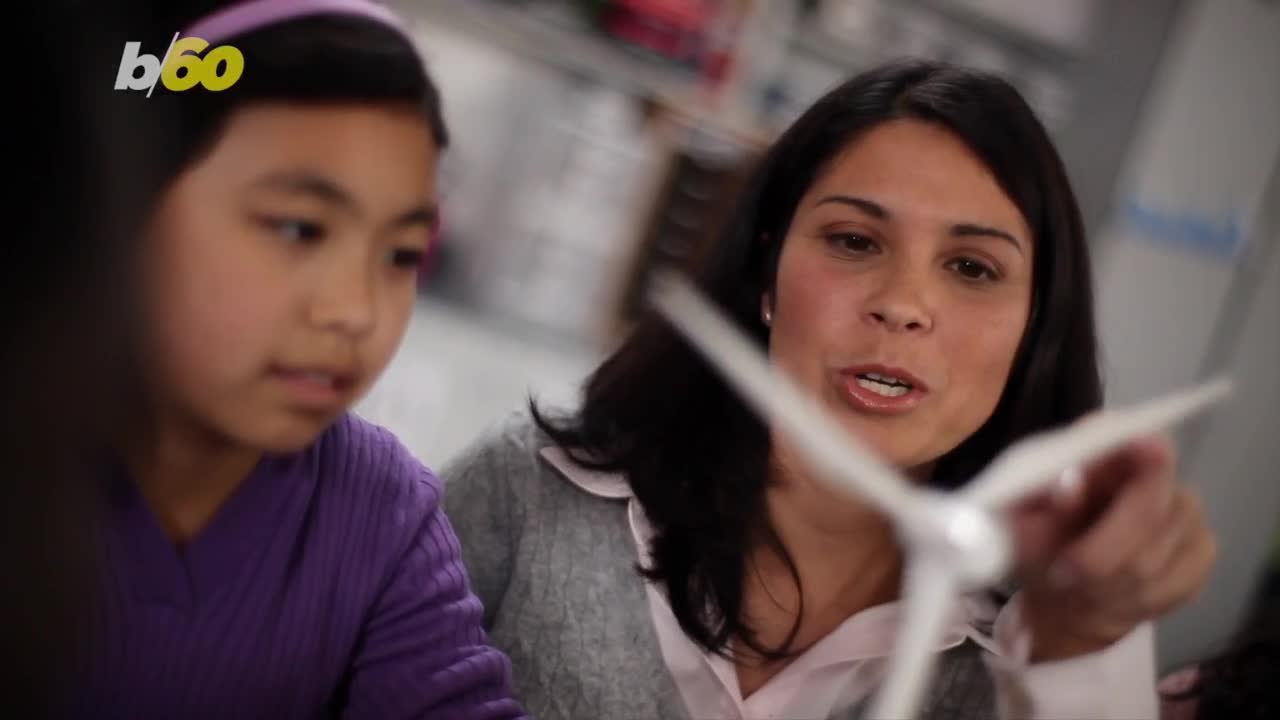 Traveling as an Adult May Depend On How Much You Learn About The World as a Child
