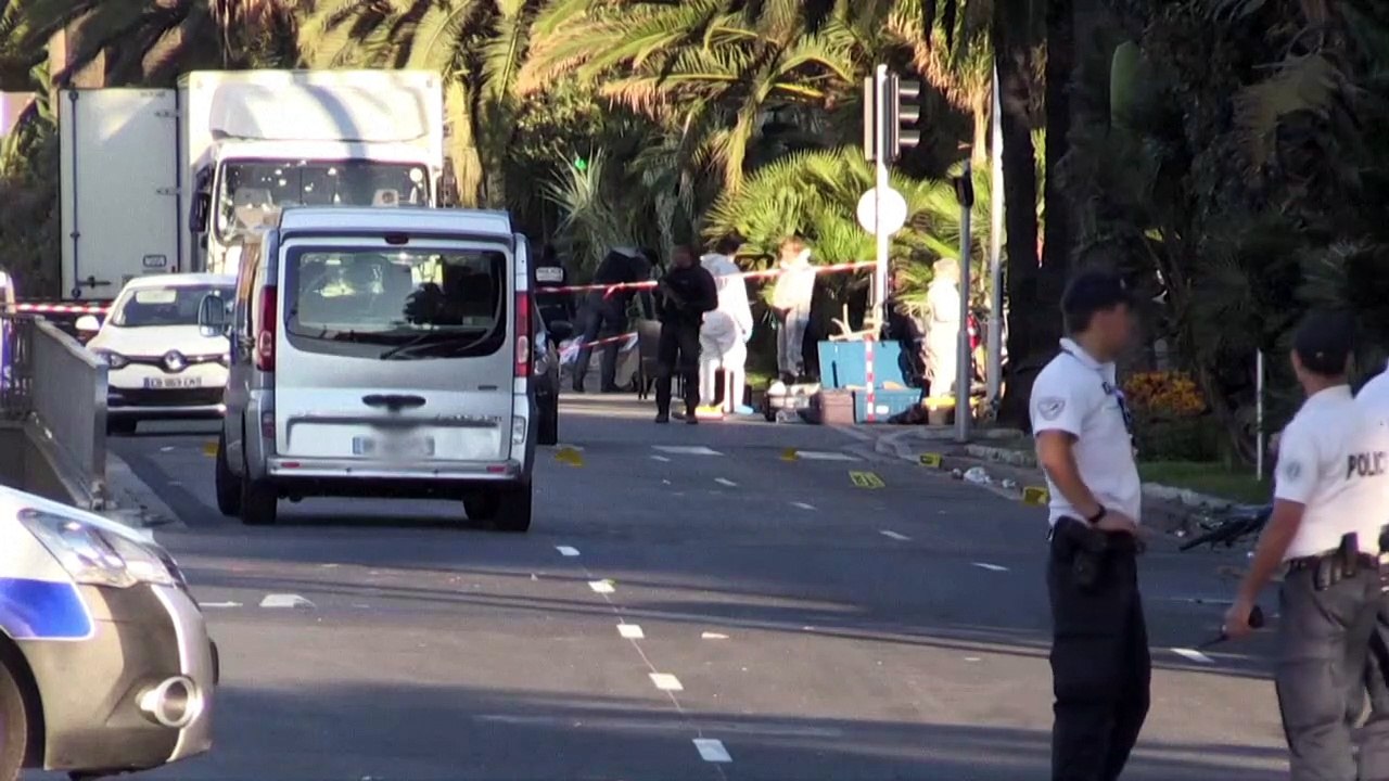 Lkw-Anschlag von Nizza: Haftstrafen für alle Angeklagten
