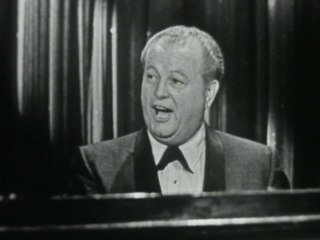 Gene Austin - Lonesome Road/How Come You Do Me Like You Do/When My Sugar Walks Down The Street (Medley/Live On The Ed Sullivan Show, October 27, 1957)