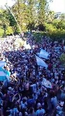 El festejo de los catamarqueños en la plaza 25 de Mayo