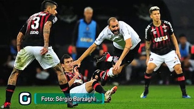 Danilo, Thiaguinho, Carlinhos e Carlos Augusto foram as novidades do Corinthians no último sábado