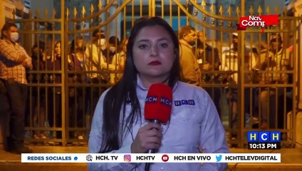 Empleados de Hondutel siguen protestando para que se les acrediten sus salarios