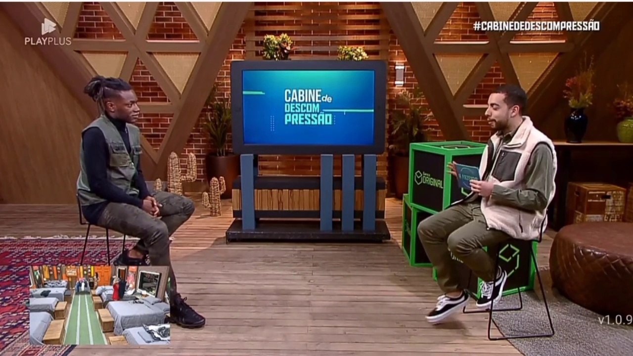 Cabine de Descompressão com Pelé