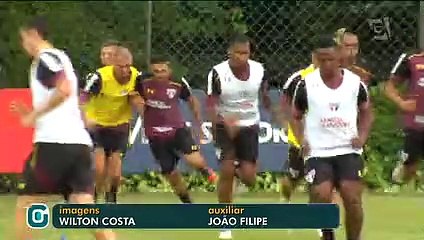 Rogério Ceni apresenta seus auxiliares estrangeiros