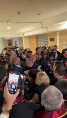 İmamoğlu davası: Davayı takip etmek isteyen avukatlar salona alınmadı!