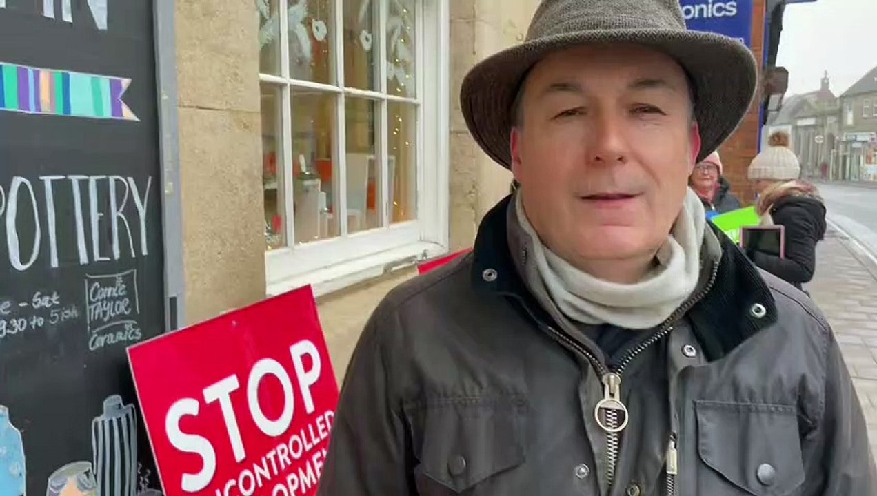 Scott Henderson protesting at the Jeakins Weir appeal in Oakham