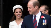 VOICI - Kate et William dévoilent leur carte de Noël : un détail inhabituel fait beaucoup réagir