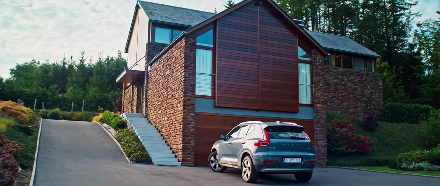 Ailleurs si j'y suis Bande-annonce VF