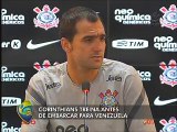 Corinthians treina antes de embarcar para Venezuela
