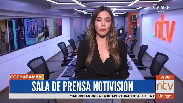 En sólo segundos : Cámaras captan cómo un ladrón se roba autopartes