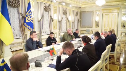 Ucrania asegura haber derribado trece "drones kamikazes" lanzados por Rusia contra Kiev