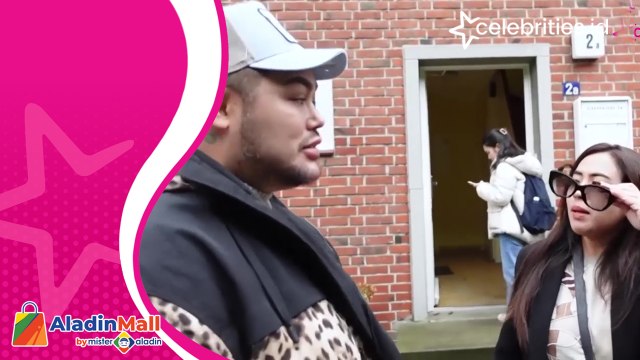 Ivan Gunawan Bikin Heboh saat Gerebek Rumah Bunda Corla di Jerman, Pose di Setiap Sudut