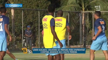 Mesmo após tropeços, Cruzeiro segue líder isolado