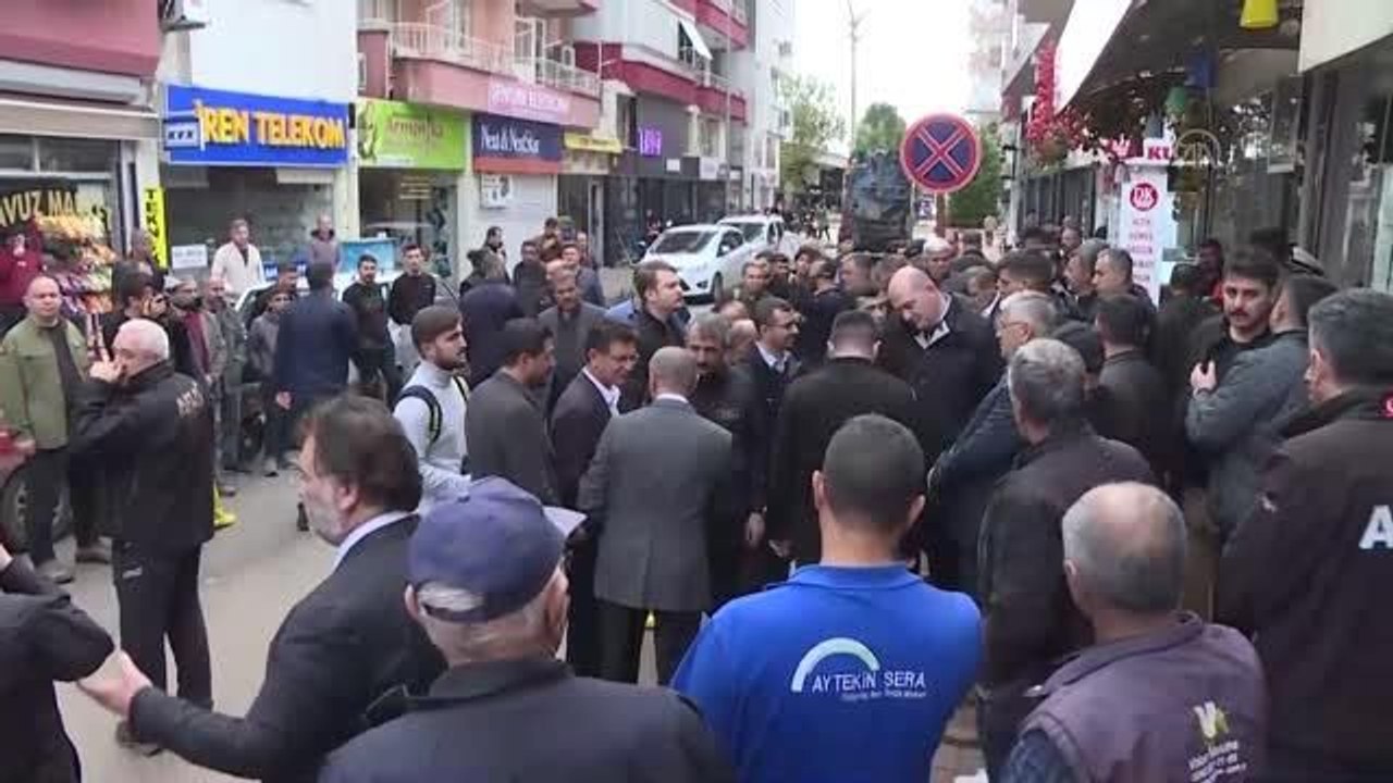 İçişleri Bakanı Süleyman Soylu, Kumluca'da incelemelerde bulundu
