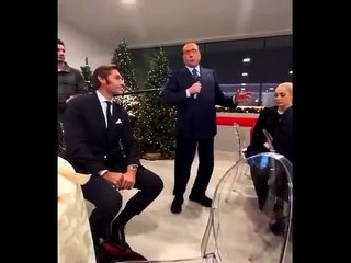 Berlusconi ai giocatori del Monza: "Se battete una big, vi porto pullman di..." - Video