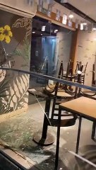 Rompieron la vidriera de un bar durante los festejos de la victoria argentina