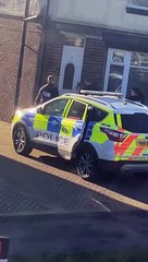 La police anglaise fait une erreur de débutant lors d'une perquisition