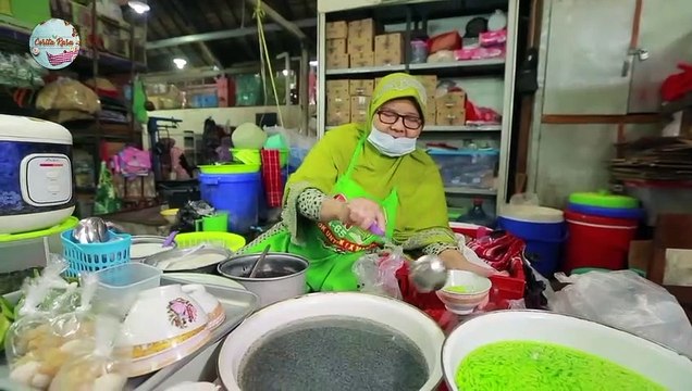 Banyak Makanan Legendaris Nih di Pasar Gede Solo, Yuk Cobain!