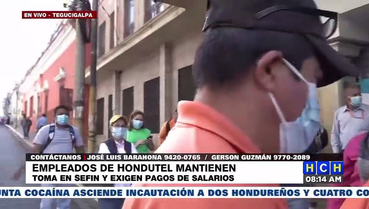 ¡Exigiendo pagos! Empleados de Hondutel mantienen protesta en Secretaría de Finanzas