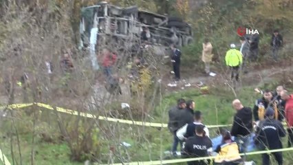 Öğrencileri taşıyan minibüs dereye yuvarlandı, çok sayıda yaralı var