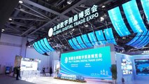 Çin'in Hangzhou Kentindeki İlk Dijital Ticaret Fuarında Yeni Trendler Sergilendi