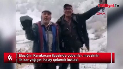 Elazığ'da çobanlar kar yağışını halay çekerek kutladı
