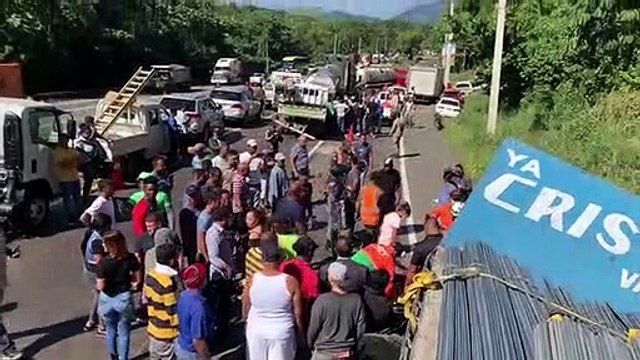 Dos muertos en accidente múltiple en el kilómetro 66 de la autopista Duarte