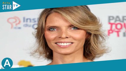 “Ne pas manger les humains” : Sylvie Tellier réagit ENFIN au mème la comparant à une extraterrestre