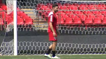 São Paulo acerta contratação do peruano Christian Cuevas